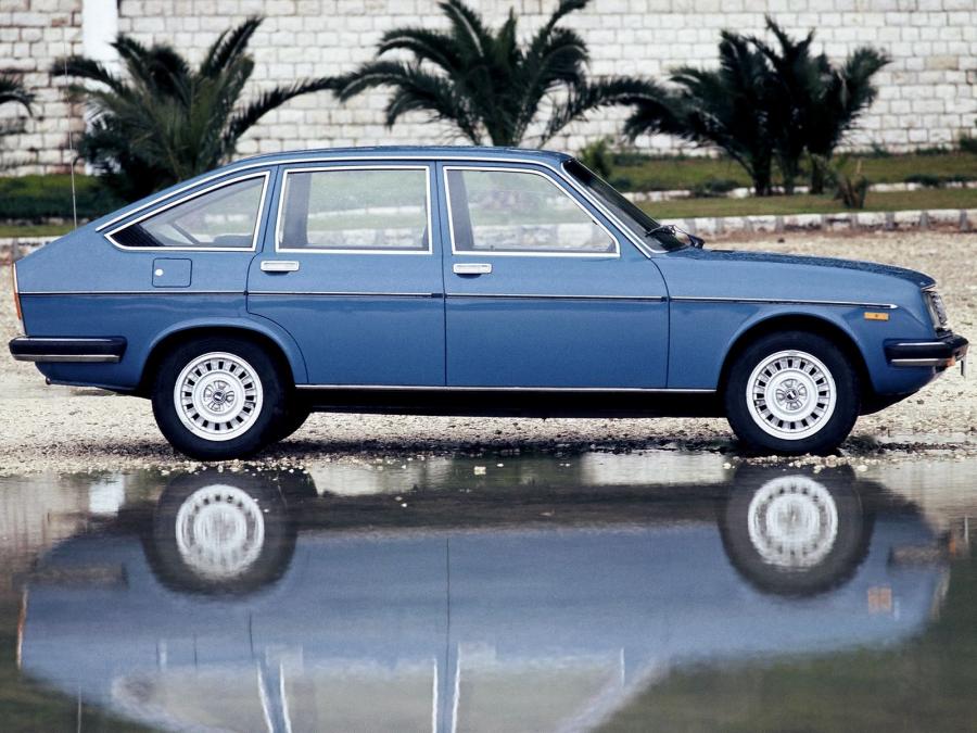 Lancia Beta 1975 года  (фото 14 из 14)